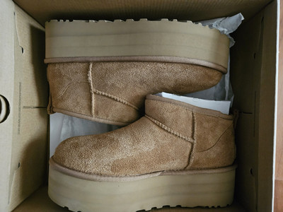 UGG Classic Ultra Mini Platform Suede Ankle Boots Brown Women s US 8 EU 39