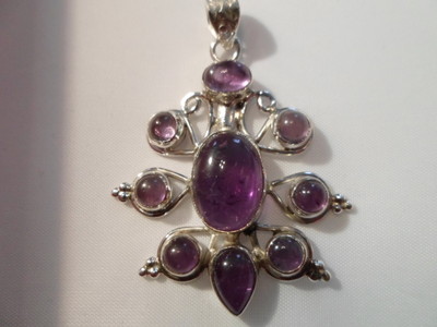 Handwerklich gefertigter Amethyst Anhänger in 925 Sterling Silber - 9,20 Karat