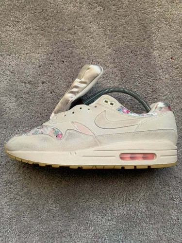 nike air max 1 floral desert sand