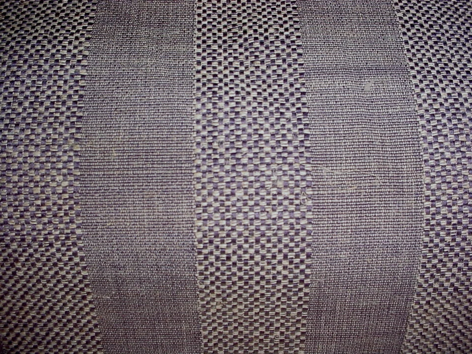 Обивочная ткань 8-3/4 Lee Jofa 980052 Nivelles глициния фиолетовая текстурированная полоса - Изображение 3 из 4