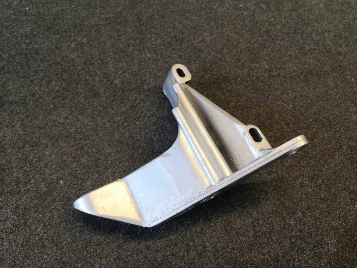 VW GOLF JETTA MK2 GTI 8v 16v CORRADO POWER STEERING PUMP LOWER 