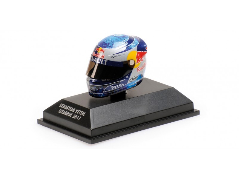 MINICHAMPS MODELLINO 1:8 CASCO HELMET ARAI VETTEL GP ISTANBUL WORLD CHAMPION FOR