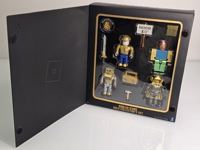 Roblox Jazwares Icons Gold Collector Set 15th Anniversary +