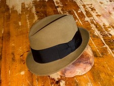 Vintage Cavanagh Edge Fedora   Brass Fur Felt   Size 7    1960s
