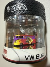 Hot Wheels Rat Fink Petersen Museum Custom 60s Vw Bus Tire Canister 2006 K5406 Hot Wheels Rat Fink Petersen Museum Custom 60s Vw Bus Tire Canister 2006 K5406