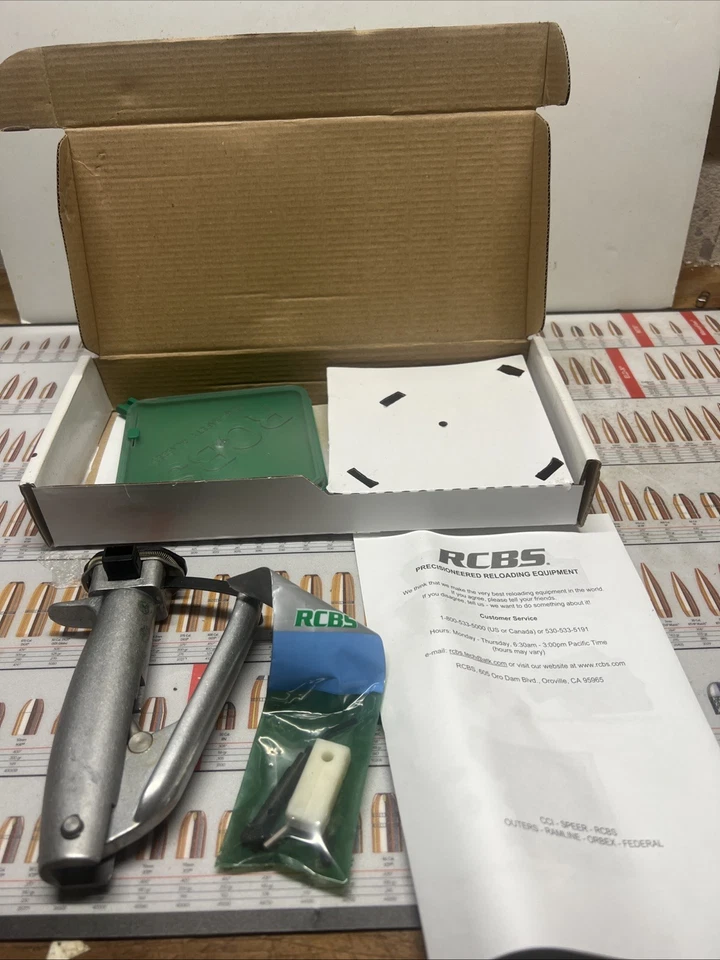Herramienta de cebado manual universal RCBS # 90201 NUEVO DE STOCK Foto 3 de 4