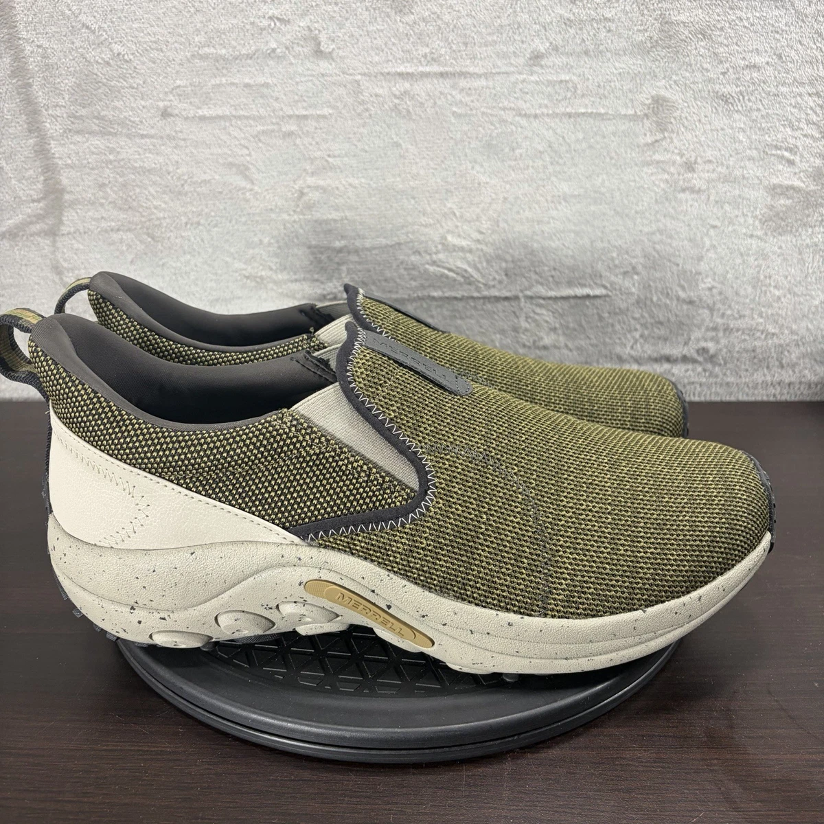 Merrell Men’s USA Size 13 Gray and Green Athletic Shoes EUC Merrell Men main image 3