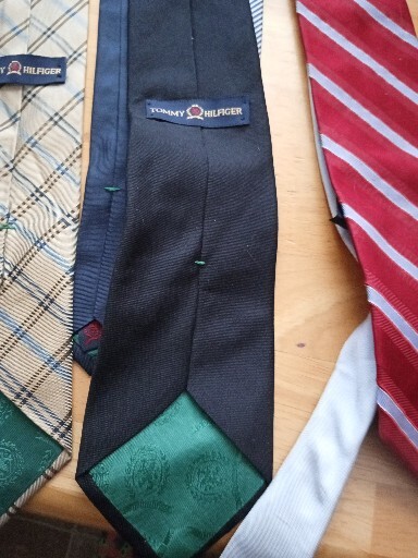 Lot of 4-100% Silk Ties, Tommy Hilfiger,  Beautiful Colorful Fun Neckties thumbnail 8