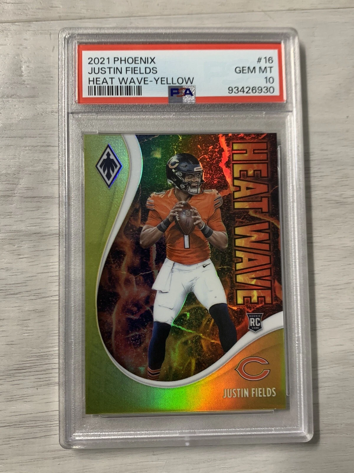 Justin Fields Panini Phoenix Heat Wave #16 Yellow