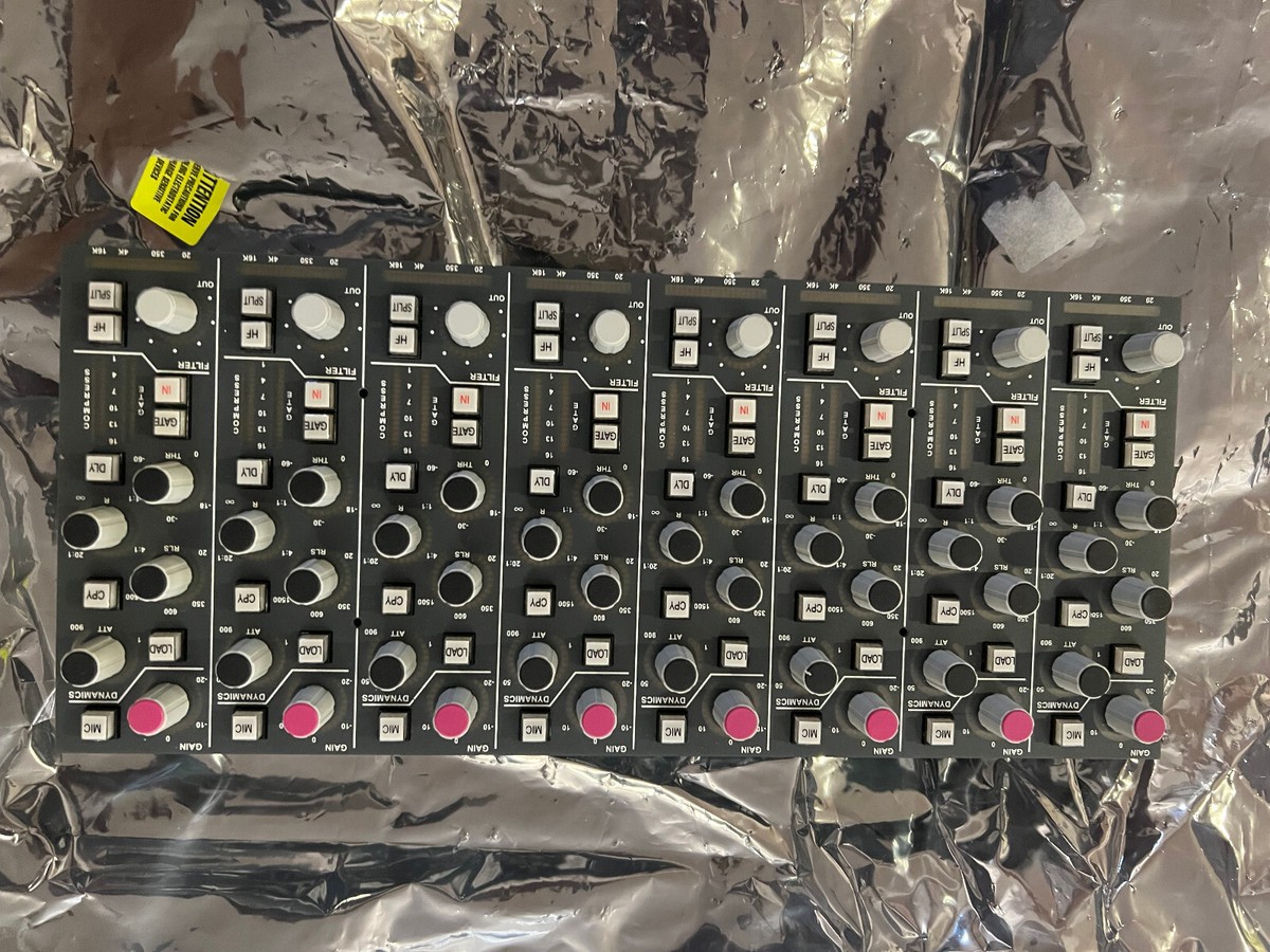 Solid State Logic SSL Axiom Multitrack Dynamics Switch Tile