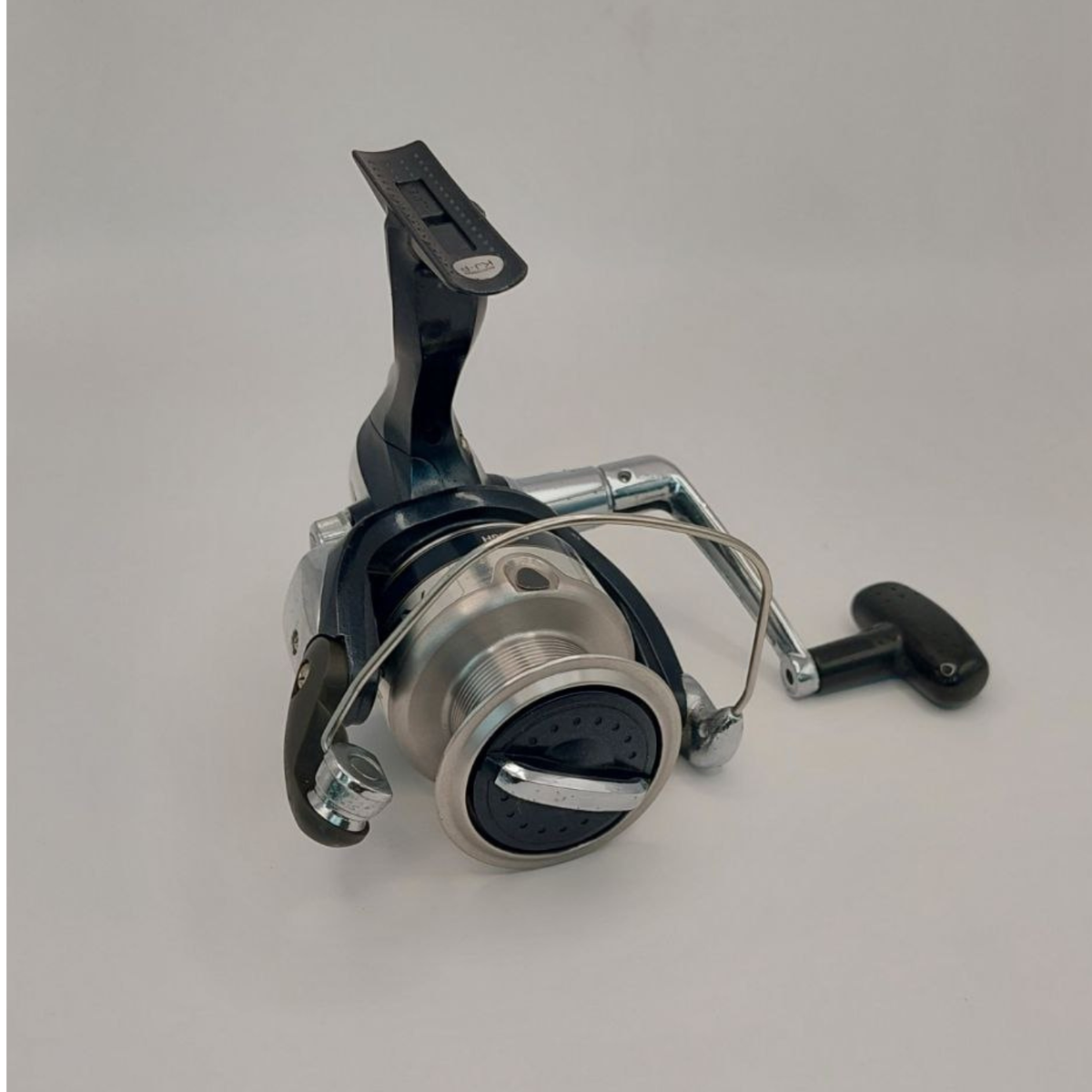 Shimano 12 Aernos 4000 Spinning Reel | eBay