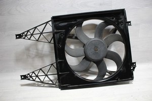 Kühlerlüfter Elektrolüfter 6Q0121207L Volkswagen FOX 5Z Bj,05