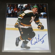 Reed Larson Signed 8x10 Photo - MN North Stars Legend - US Hockey HOF Autograph