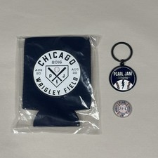 Pearl Jam Wrigley Field 2016 Chicago Keychain Koozie Pin Button Eddie Vedder