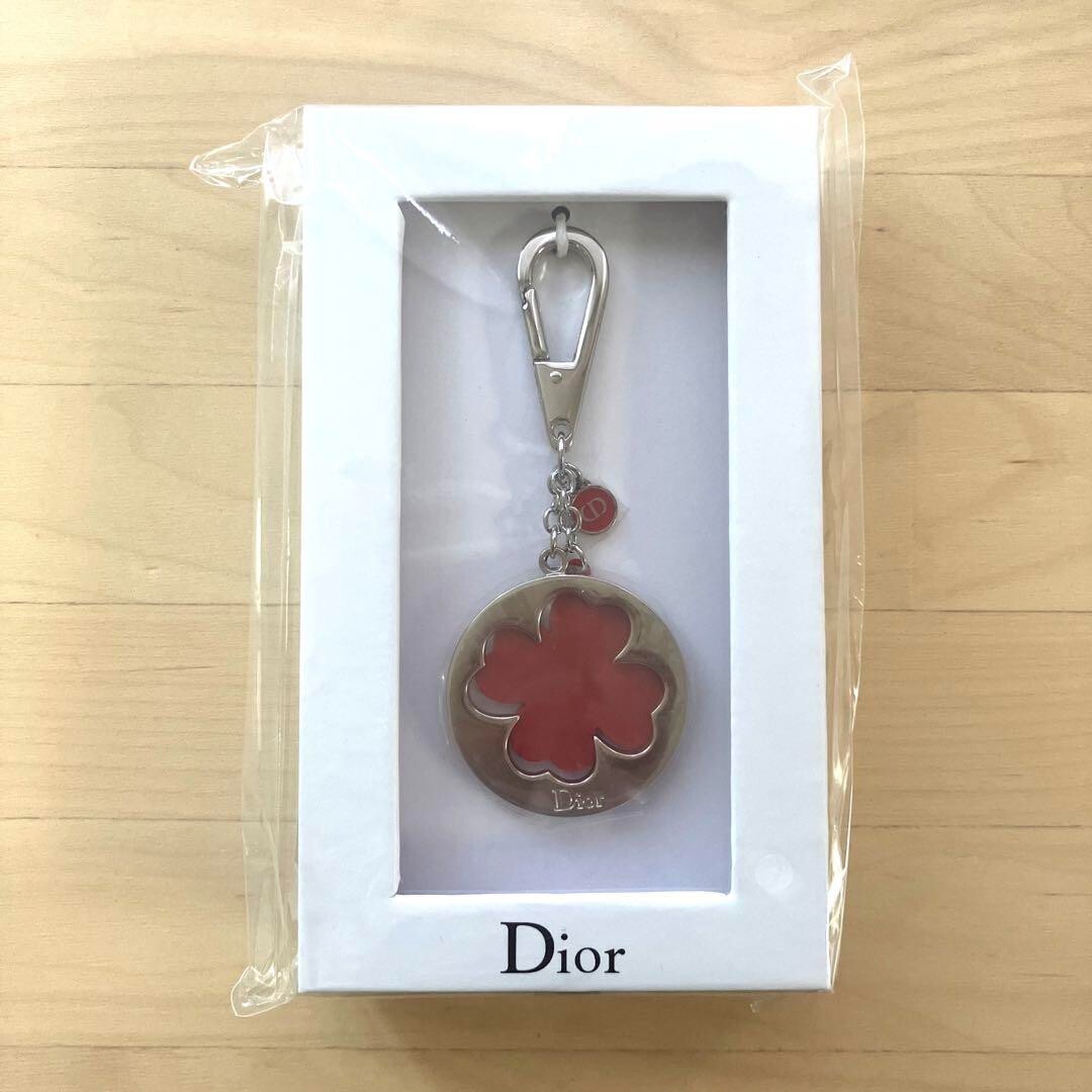 Christian Dior ストラップ Christian Dior novelty key chain strap charm Clover Key Holder | eBay