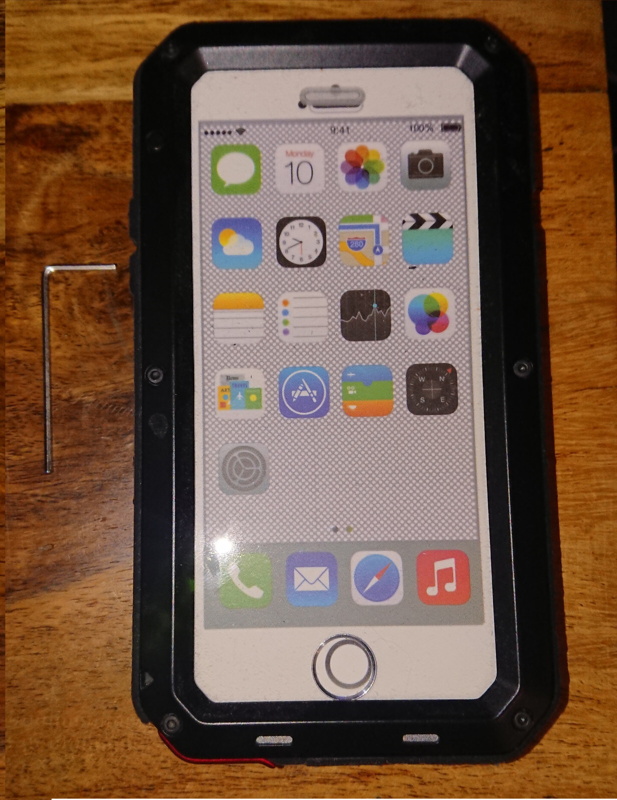 Coque antichoc et étanche iPhone 6S LOVE MEI noire contre les bris d'écran et l'eau