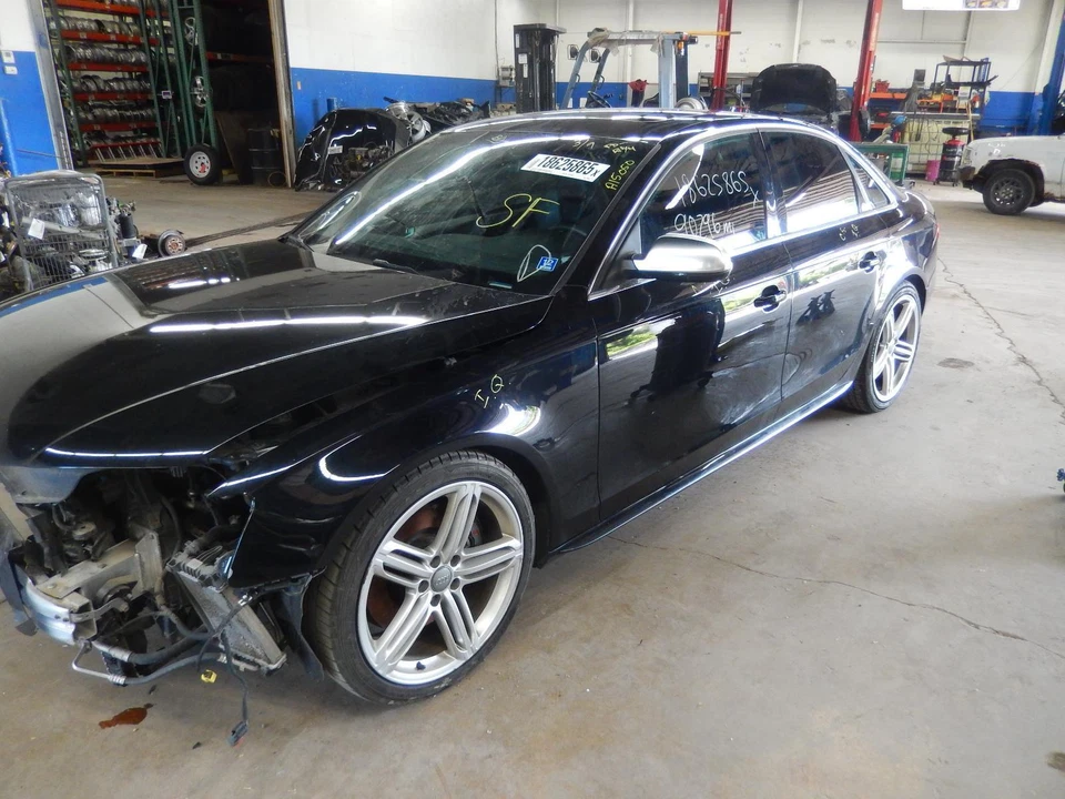 10 AUDI S4 Left Front Suspension Knee Opt 1BD w/ABS - Image 3 of 4