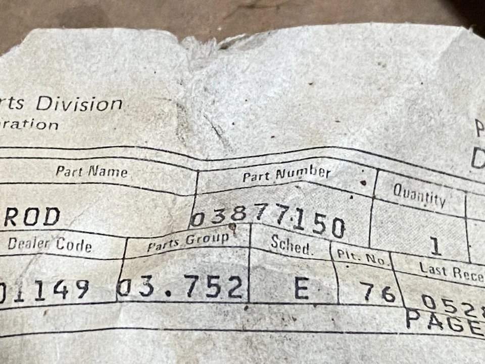 Varilla de válvula de ventilación de ralentí GM 3877150 para Chevelle 1965 alto rendimiento 327 con 3863150 Foto 2 de 4