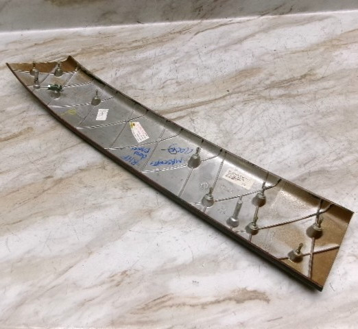 Maserati Quattroporte 2003-2013 Front Right Door panel P/N 94079102