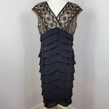 Adrianna Papell Evening Dress Black Sleeveless V-Neck Lace Tiered Sz 14 NYE Glam