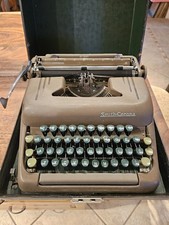 Vintage 1950s Smith Corona Silent Typewriter with Case. WORKS FINE thumbnail