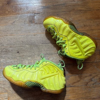 Nike Air Foamposite Pro Volt - Size 8 | eBay