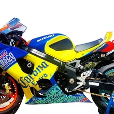 TechSpec Snake Skin Tank Grip Suzuki GSXR 600 / GSXR 750 00-03 / GSXR 1000 01-04