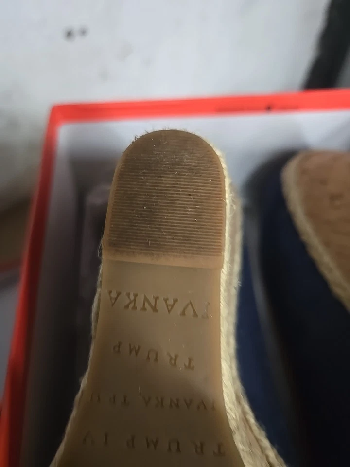 Ivanka Trump Itlark Cuña Azul Talla 10 Foto 3 de 4