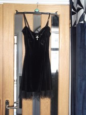Women black Gothic Velvet Ruffles Lace Trim Mini Dress with cross size S
