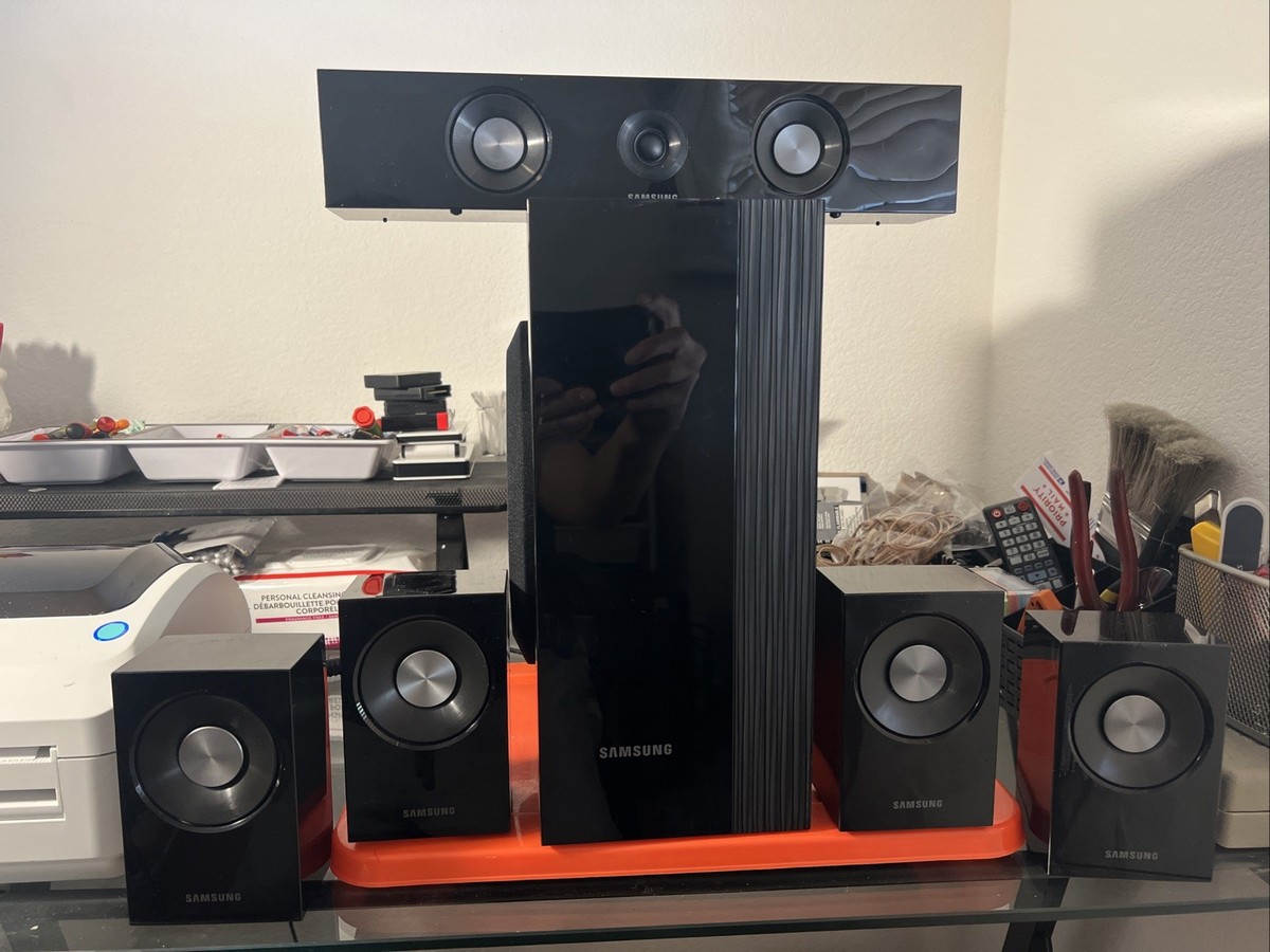 Samsung Surround Sound System PS-CW0 Subwoofer Speakers PS