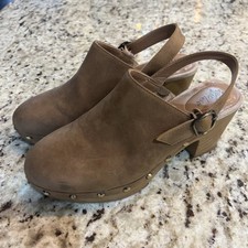 WOMEN'S CLOGS SLIP ON BROWN ROUND TOE SIZE 6M by STYLE AND COMPANY Excellent con