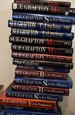 Sue GRAFTON ALPHABET Mystery HC Books Milhone - YOU CHOOSE - Buy More & Save