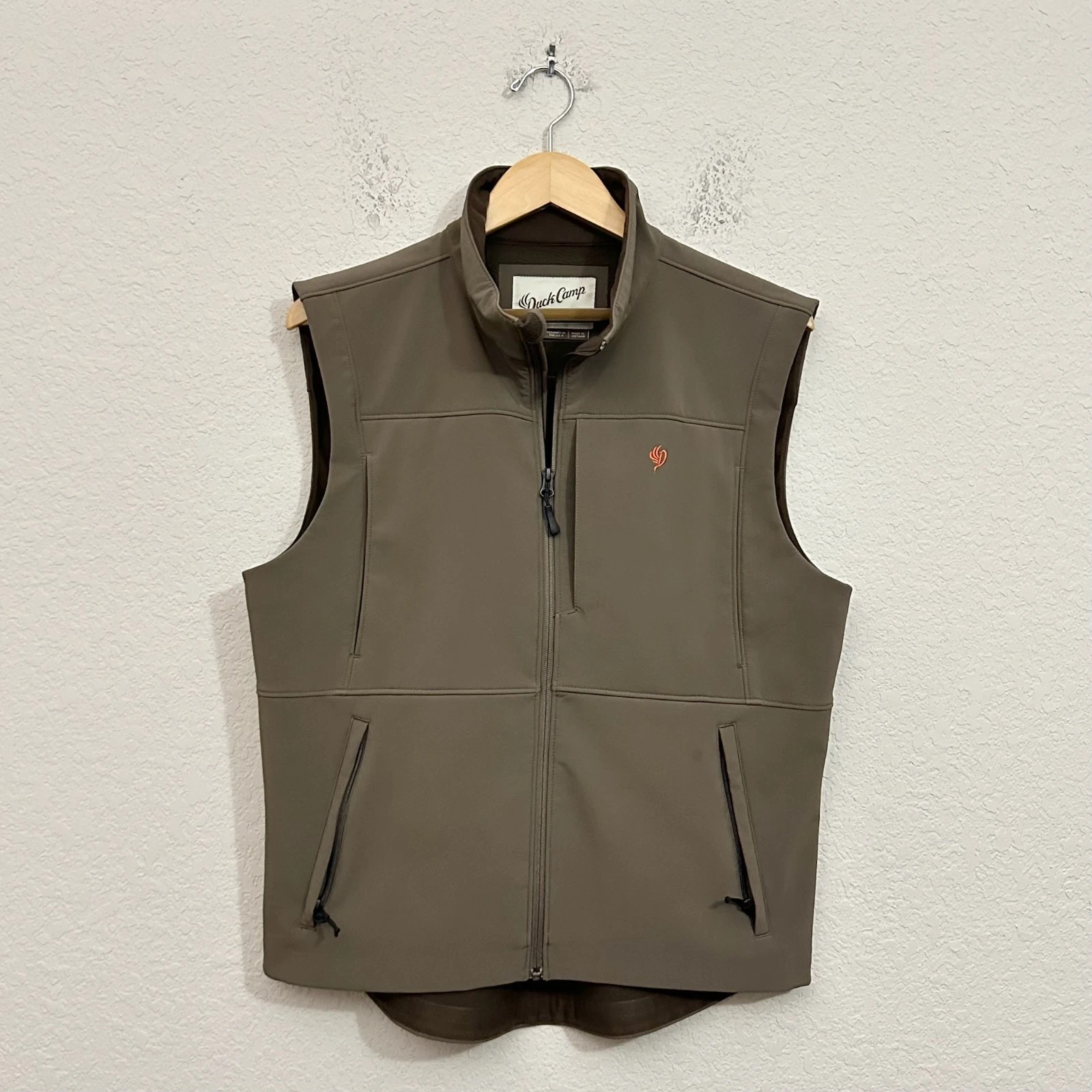 DUCK CAMP Contact Softshell Vest Mens Sz M Brown Fleece Hunting Fishing Outdoor
Opens in a new windo