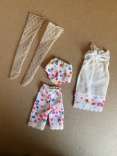 Traje parcial vintage Mattel Francie 1966 First Things First #1252