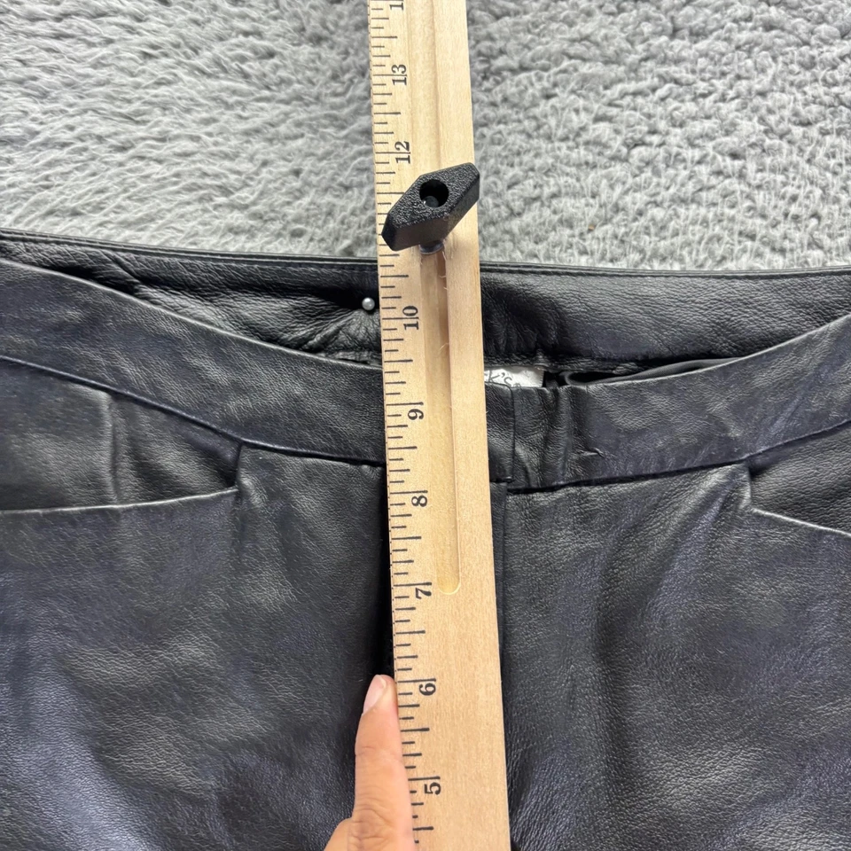 Chadwicks Leather Pants Womens Size 4P Black Straight Loose Fit - Image 3 of 4
