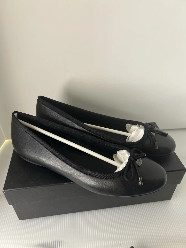 Zapatos planos de ballet Coach Lara Napa de cuero negro talla 9,5 nuevos en caja Foto 4 de 4