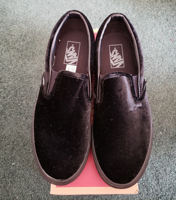 black velvet slip on vans