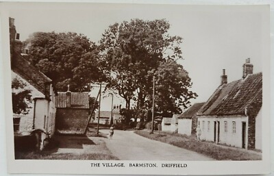The Village, Barmston, Driffield. Sands Lane. Echtfoto. Postkarte.