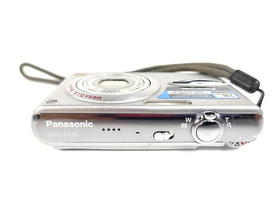 Panasonic LUMIX DMC-FX30 7.2MP Digital Camera - Silver - Made In