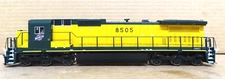 ATLAS 10 00 747 DASH 8-40C LOCOMOTIVE CHICAGO & NORTH WESTERN W/DCC/SOUND HO