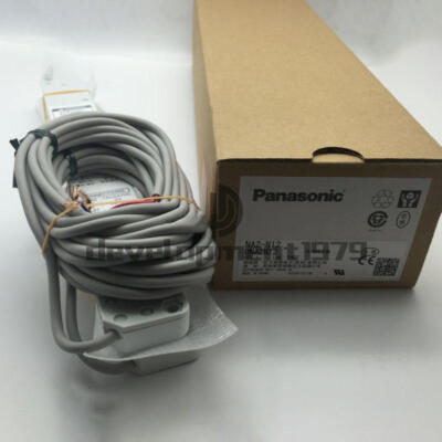 ONE New   SUNX NA2-N12 NA2N12 Sensor #W2