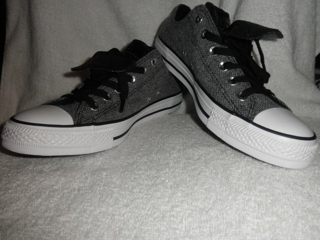 black and white converse junior size 5