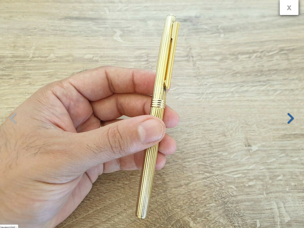 Christian Dior Vermeille Gold fountain pen with fine nib in