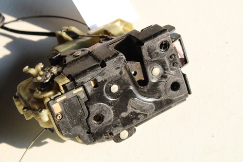 2005-2010 VW VOLKSWAGEN JETTA FRONT DRIVER LEFT LOCK ACTUATOR & LATCH ASSY 2250 - Picture 10 of 10