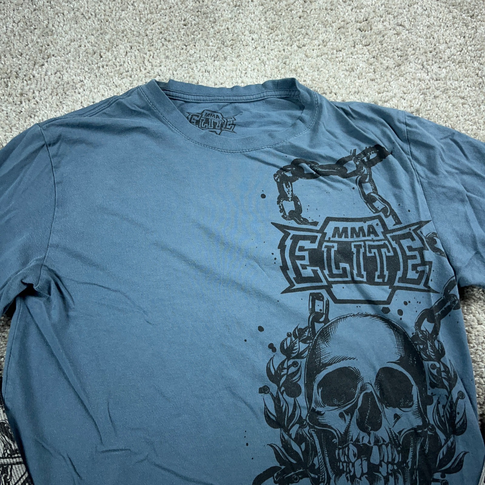 Picture 2 of 8