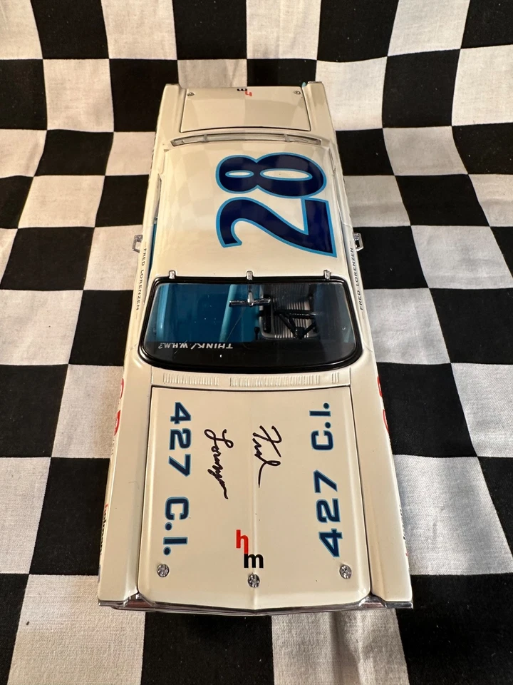 University of Racing Legends 1/24 Fred Lorenzen #28 Autographed 1965 Ford Galaxy - Image 4 of 4