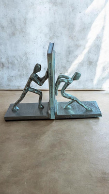 Buchstützen metall, modern, figuren, silber, 17cm u. 15cm hoch, Länge ca. 15,5cm