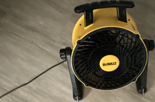 DEWALT Corded Portable Floor Fan, Adjustable Tilt/Head, Carry Handle
