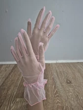 Women Short Tulle Gloves Wedding Ruffled Sheer pink Full Finger Gloves wrist 