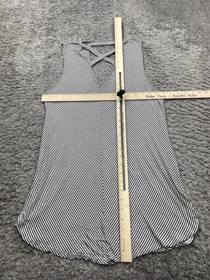 Blusa Soprano Top Mujer XL Negra Blanca Rayas Sin Mangas Fluida Entrecruzada Foto 4 de 4